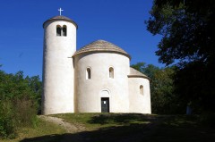 Rotunda na hoře Říp